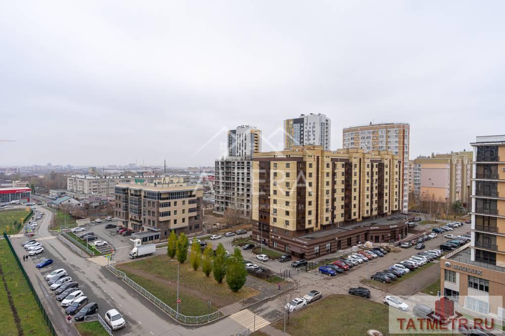 Продажа / Квартиры, Казань, улица Тулпар, 8 500 000 ** Продается видовая двухкомнатная квартира в 21-м веке! * Удобная планировка квартиры, все комнаты правильной... - 21