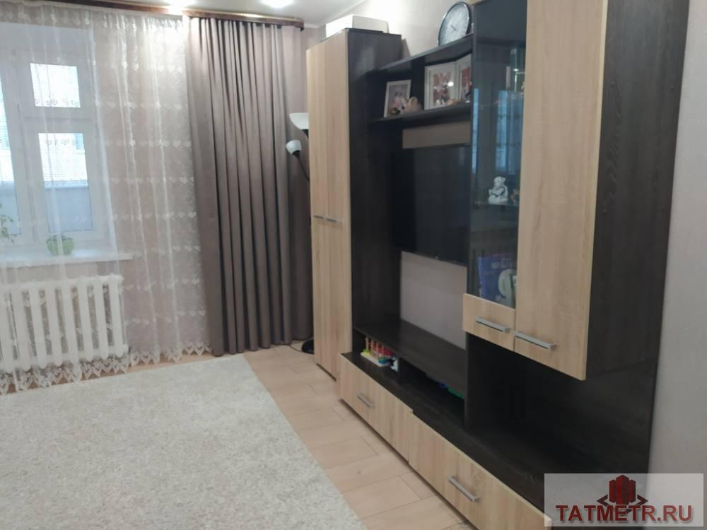 Продажа / Квартиры, пгт. Васильево, Стахановская улица, 3 799 000 Продам отличную, светлую, теплую двухкомнатную квартиру в пгт. Васильево с ИНДИВИДУАЛЬНЫМ ОТОПЛЕНИЕМ. Обе комнаты на... - 1