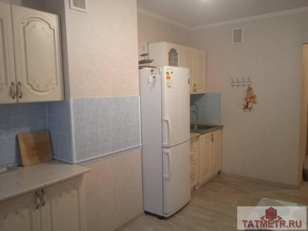Аренда / Жилая / Квартира, Зеленодольск, Первомайская улица, 18 000 Сдается отличная квартира в г. Зеленодольске. В квартире сделан хороший ремонт, Стеклопакеты, на кухне: стол, стулья,... - 5