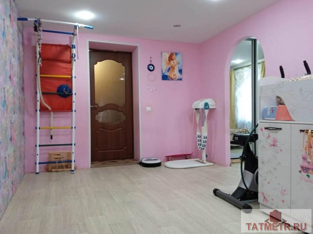 Продажа / Жилая / Дом с участком, пгт. Васильево, Гайдара улица, 4 500 000 Продаются два хороших, крепких дома расположенных на участке 8 соток в пгт. Васильево. Первый- бревенчатый... - 1