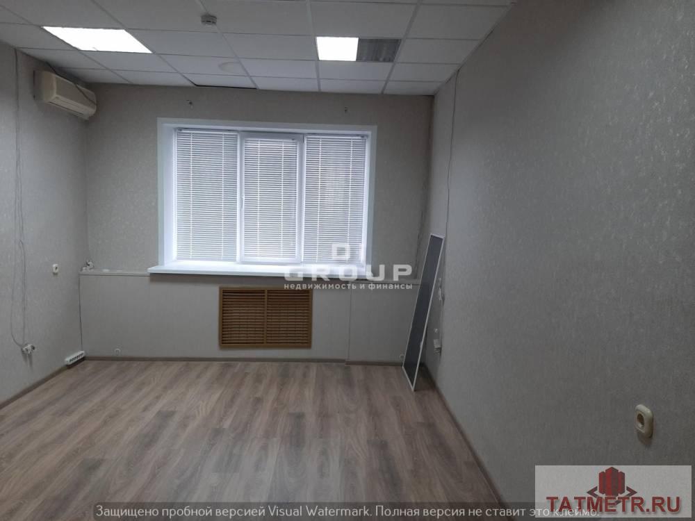 Коммерческая / Аренда / Офисы, Казань, улица Журналистов, 66 150 Сдам в аренду офис в Советском районе. — общая площадь 147 кв.м.,первая линия, четвертый этаж; — 6 кабинетов (площади... - 3