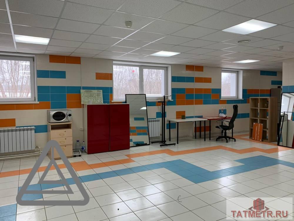 Продажа / Коммерческая / Auto repair, Казань, Сибирский тракт, 200 000 000 Продается отдельно стоящее двухэтажное здание с Арендаторами площадью 1210 кв. м и земельным участком площадью 1060... - 10