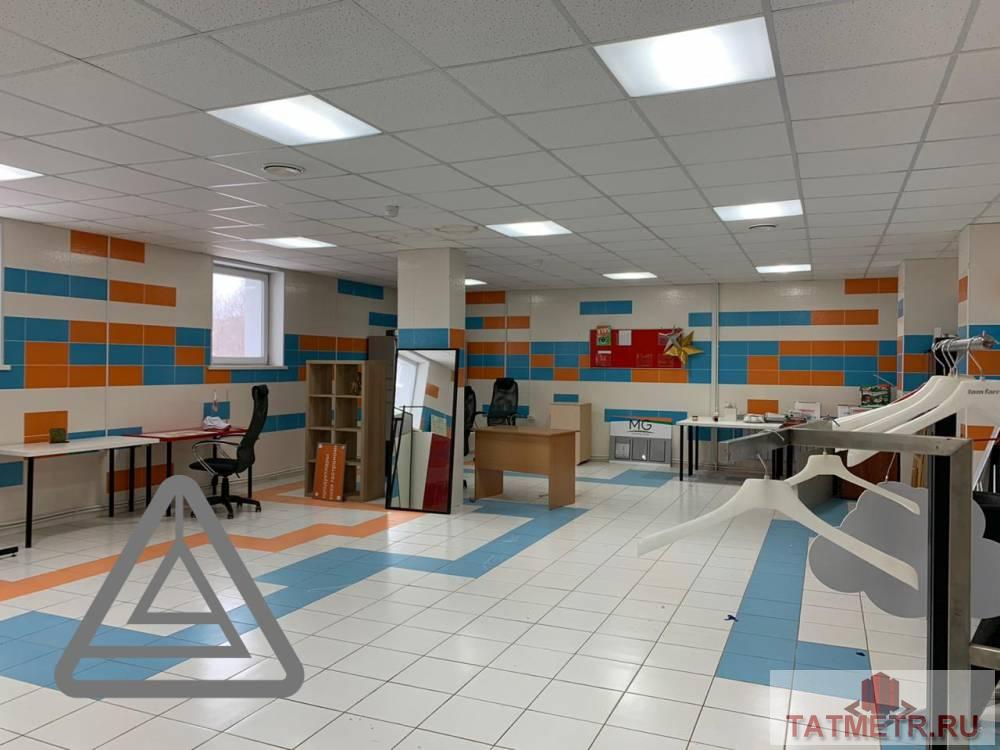 Продажа / Коммерческая / Auto repair, Казань, Сибирский тракт, 200 000 000 Продается отдельно стоящее двухэтажное здание с Арендаторами площадью 1210 кв. м и земельным участком площадью 1060... - 16