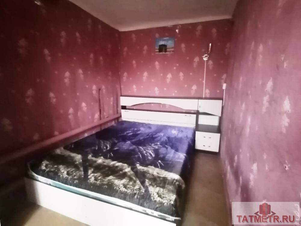 Продажа / Жилая / Дом с участком, Волжск, Жуковского улица, 1 950 000 Продается двухэтажный просторный, недостроенный кирпичный дом в г. Волжск. На первом этаже две комнаты, кухня, и... - 3