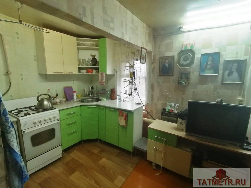 Продажа / Жилая / Дом с участком, Волжск, Щербакова улица, 2 400 000 Продается уютный, кирпичный дом в г. Волжск. В доме три просторных комнат; кухня-столовая, комната, и большая... - 3