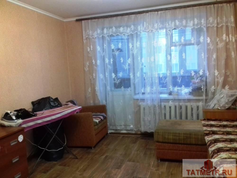 Продажа / Квартиры, Зеленодольск, Загородная улица, 1 650 000 Отличная квартира с хорошей планировкой в городе Зеленодольске. Зал 17 кв.м., спальня 9 кв.м., кухня 6 кв.м. Квартира...