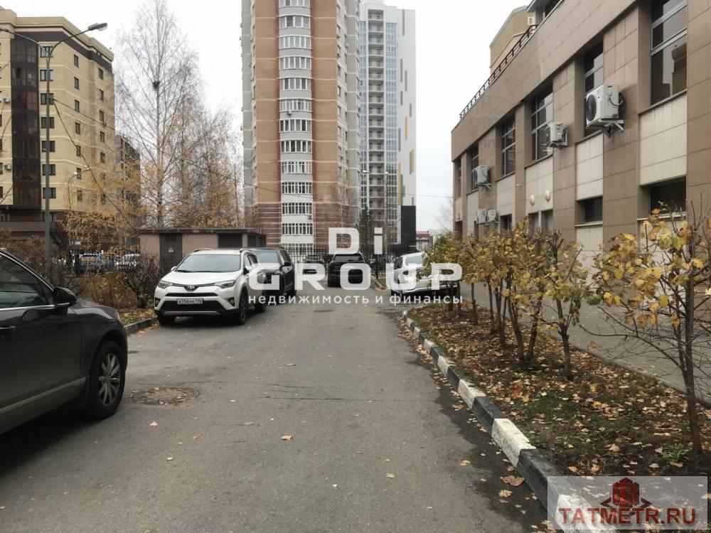 Аренда / Коммерческая / Business, Казань, улица Тулпар, 200 000 Сдается в аренду помещение 284 м² в ЖК «21 век». Основные характеристики: — Второй этаж, отдельная входная группа; —... - 1