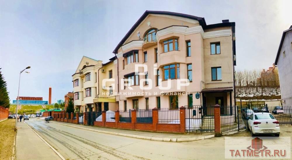 Продажа / Дома и коттеджи, Казань, Федосеевская улица, 72 000 000 Продается таун-хаус с индивидуальной планировкой общей площадью 588 м. кв.в самом престижном районе г.Казани....