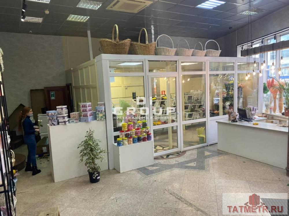 Коммерческая / Аренда / Офисы, Казань, улица Пушкина, 254 000 Помещение, расположенное по адресу: ул. Пушкина д.12. Первая линия, 127.7 кв.м (первый этаж) с высоким автомобильным... - 8