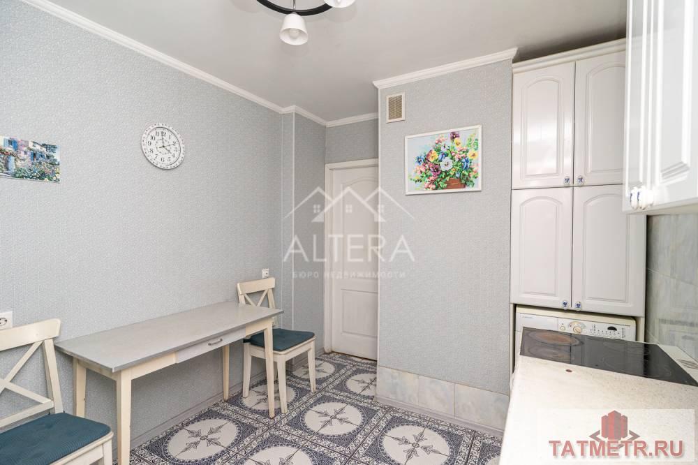 Продажа / Квартиры, Казань, улица Серова, 5 750 000 Продается светлая и просторная квартира по адресу: ул. Серова д.11 • Общая площадь квартиры – 59,6 кв.м. — Кухня –... - 2