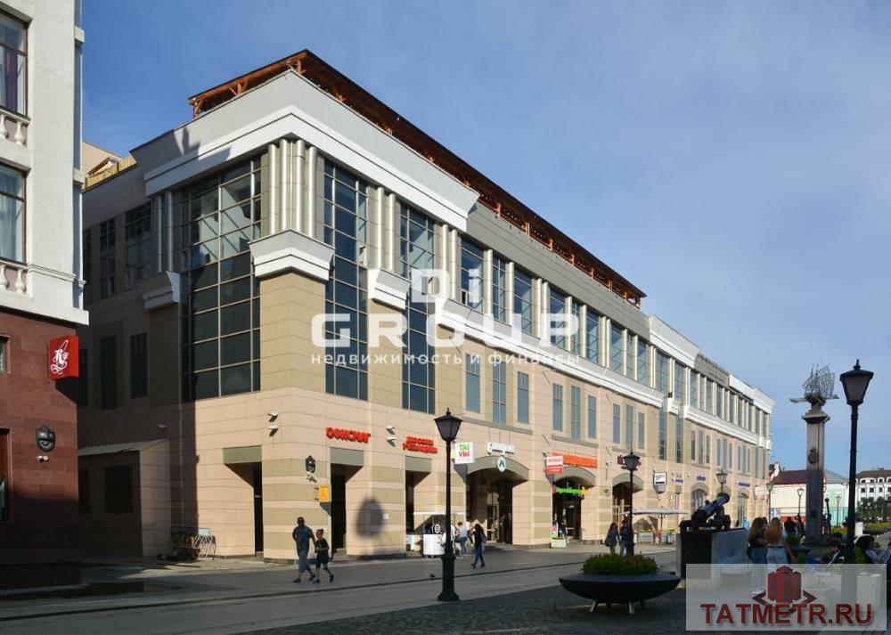 Продажа / Коммерческая / Retail, Казань, Петербургская улица, 35 000 000 Предлагается к реализации площадь в ТЦ Республика. Характеристики объекта: — площадь – 278,8 кв.м — располагается на...