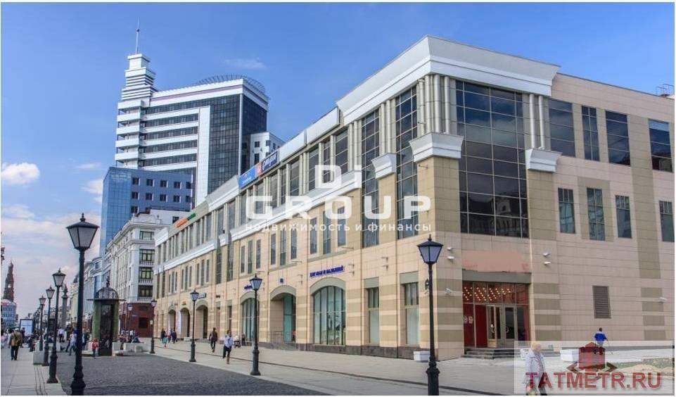 Продажа / Коммерческая / Retail, Казань, Петербургская улица, 35 000 000 Предлагается к реализации площадь в ТЦ Республика. Характеристики объекта: — площадь – 278,8 кв.м — располагается на... - 2