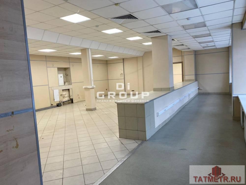 Коммерческая / Аренда / Офисы, Казань, улица Фатыха Амирхана, 150 000 дается помещение на первом этаже 175 кв.м по адресу Амирхана 12А. Помещение разделено на 125 кв.м и 50кв.м. При... - 9
