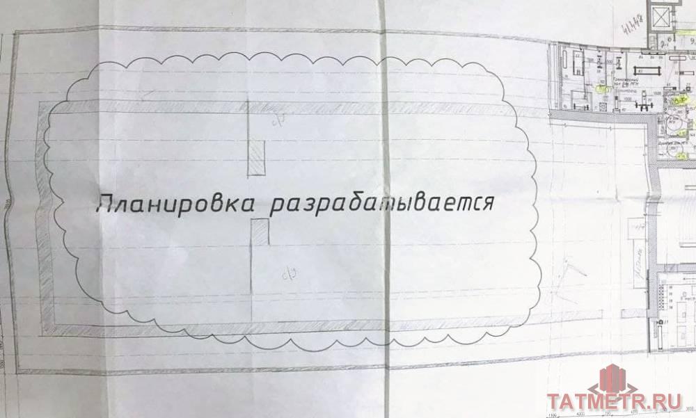 Аренда / Коммерческая / Free purpose, Казань, улица 1 Мая, 370 000 Сдаю помещение в долгосрочную аренду под фитнес центр или спортивный клуб. Помещение с витражными окнами на 3-м этаже... - 12