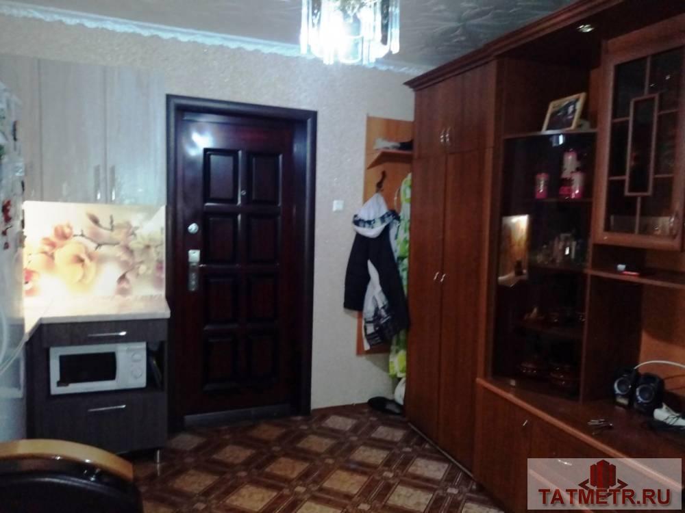 Продажа / Комнаты, Зеленодольск, Ленина улица, 450 000 Продается отличная комната в г.Зеленодольск . Комната теплая, уютная, в хорошем состоянии. Окно поменяно на... - 2