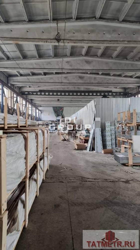 Аренда / Коммерческая / Warehouse, Казань, улица Короленко, 220 000 Склад 1100 кв.м. Характеристики: — высота потолков 8м. — кран балка 3т — полы антипыль Расположение: 10 минут от... - 3