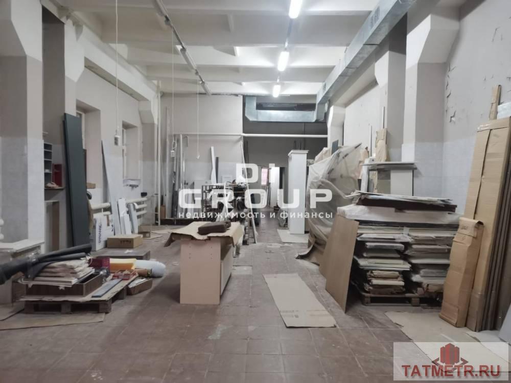 Аренда / Коммерческая / Warehouse, Казань, улица Липатова, 84 000 Предлагается к аренде помещение по ул.Липатова Характеристики объекта: — удобные подъездные пути; — 2 этаж; — доступ... - 2