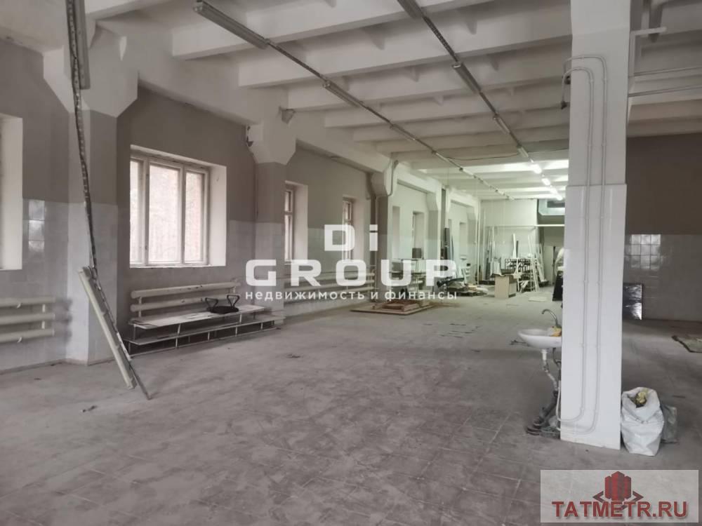 Аренда / Коммерческая / Warehouse, Казань, улица Липатова, 84 000 Предлагается к аренде помещение по ул.Липатова Характеристики объекта: — удобные подъездные пути; — 2 этаж; — доступ... - 4
