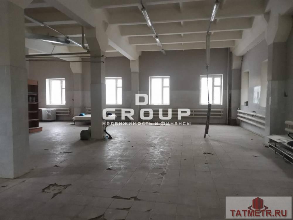 Аренда / Коммерческая / Warehouse, Казань, улица Липатова, 84 000 Предлагается к аренде помещение по ул.Липатова Характеристики объекта: — удобные подъездные пути; — 2 этаж; — доступ... - 5