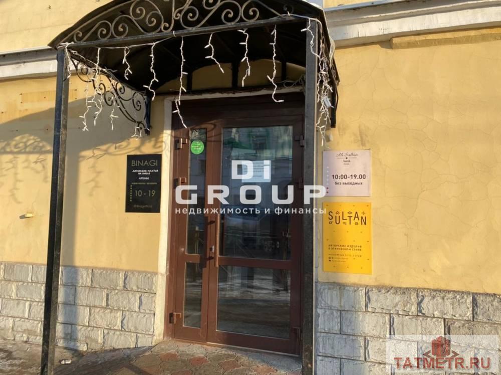 Коммерческая / Аренда / Офисы, Казань, Московская улица, 60 000 Сдается помещение на 1-ом этаже 41кв.м на первой линии ул.Московская 57/13. Коммунальные услуги входят в стоимость...