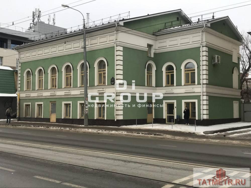 Продажа / Коммерческая / Office, Казань, улица Габдуллы Тукая, 85 000 000 Продается 3-х этажное здание в центре города, по адресу ул. Г.Тукая, д. 62. Общая площадь здания составляет 686,5... - 1