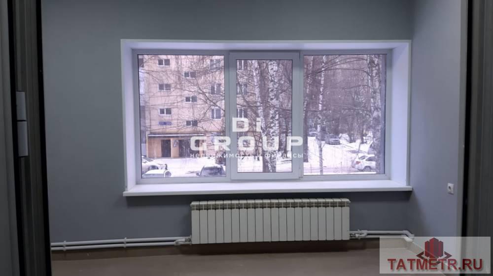Коммерческая / Аренда / Офисы, Казань, улица Рихарда Зорге, 18 000 Сдается два помещения по 15 кв.м плюс 11.5 кв.м на втором этаже отдельно стоящего здания. На первом этаже... - 1
