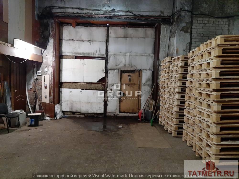 Аренда / Коммерческая / Warehouse, Казань, улица Рахимова, 120 000 Сдам в аренду теплый склад в Московском районе. — площадь 305 кв.м, высота потолков 8 м; — бетонные полы, ворота 4,5... - 2