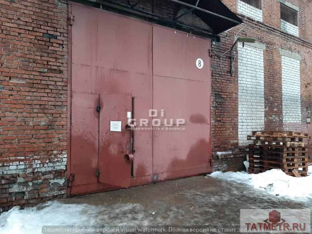 Аренда / Коммерческая / Warehouse, Казань, улица Рахимова, 120 000 Сдам в аренду теплый склад в Московском районе. — площадь 305 кв.м, высота потолков 8 м; — бетонные полы, ворота 4,5... - 5