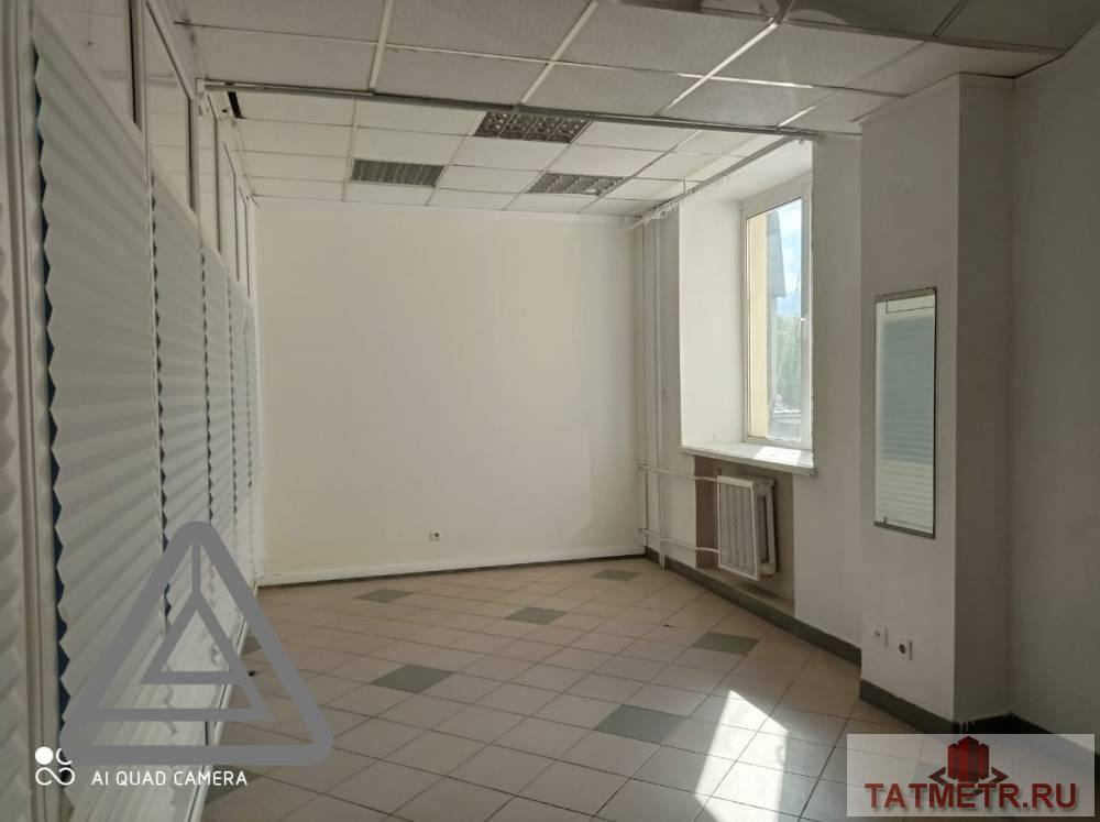 Коммерческая / Аренда / Офисы, Казань, Лево-Булачная улица, 15 000 Сдается офисное помещение по адресу Лево-булачная 24. В отличном состоянии. В помещении: — Телефон — Интернет —... - 1