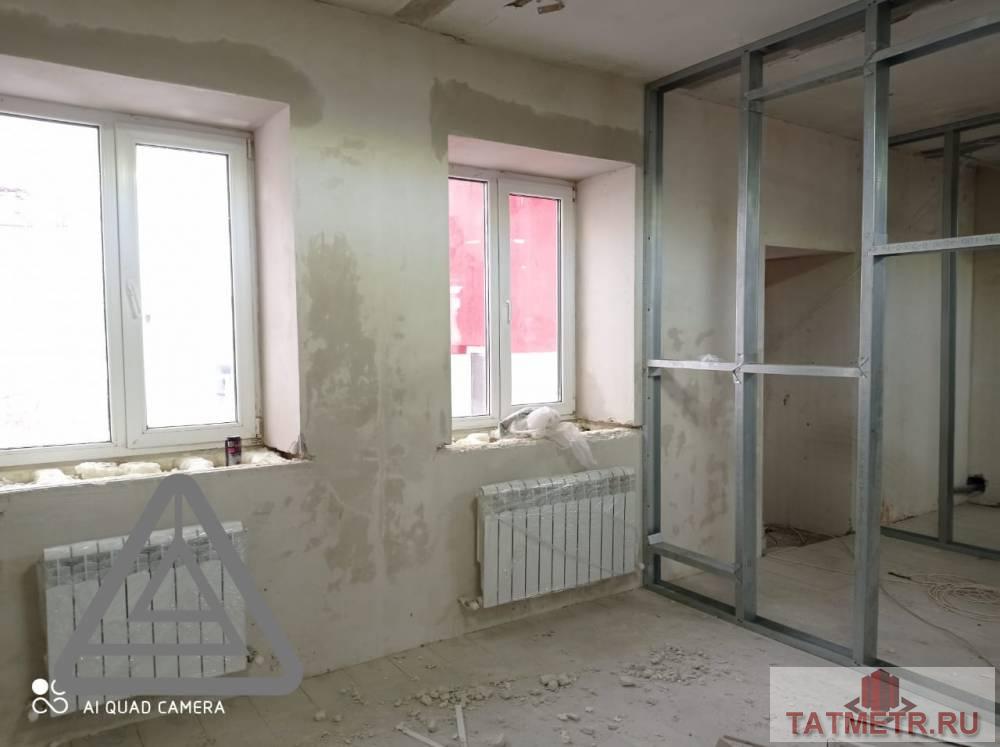 Аренда / Коммерческая / Free purpose, Казань, Петербургская улица, 300 000 Сдается 3-х этажное здание , площадь 300 квм по адресу у. Петербургская. д 21 . Здание сдаеться после... - 3