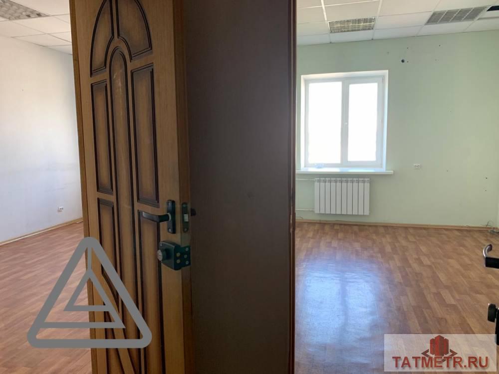 Коммерческая / Аренда / Офисы, Казань, улица Космонавтов, 8 400 Сдается офисы по адресу Космонавтов 67 к1. В хорошем состоянии. В наличии имеются след.помещения: 1 эт-8.1 м(6500... - 3