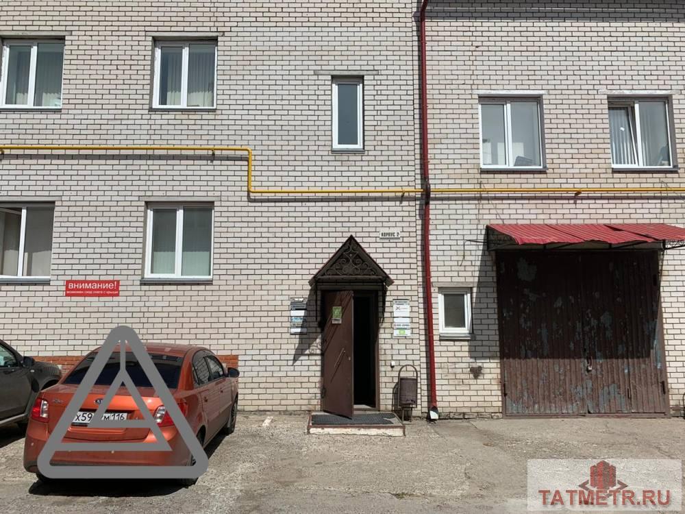 Сдается офисы по адресу Космонавтов 67 к1. В хорошем состоянии.  В наличии имеются след.помещения: 1 эт-8.1 м(6500... - 6