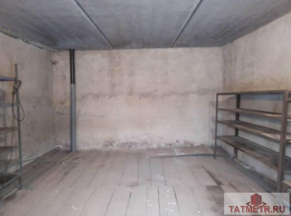 Продажа / Гаражи, Зеленодольск, гск. Песчанный Карьер, 4 000 Сдается капитальный гараж в востребованном районе г. Зеленодольск. Имеется сухой погреб. Ворота железные. Подъездные...