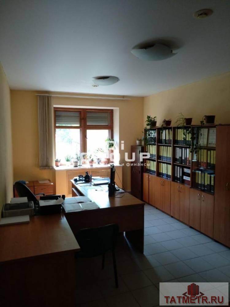 Продажа / Коммерческая / Office, Казань, улица Сулеймановой, 15 000 000 помещение свободного назначения 102 м², отдельный вход, ремонт. Основные характеристики: — первая линия; — отдельная... - 8