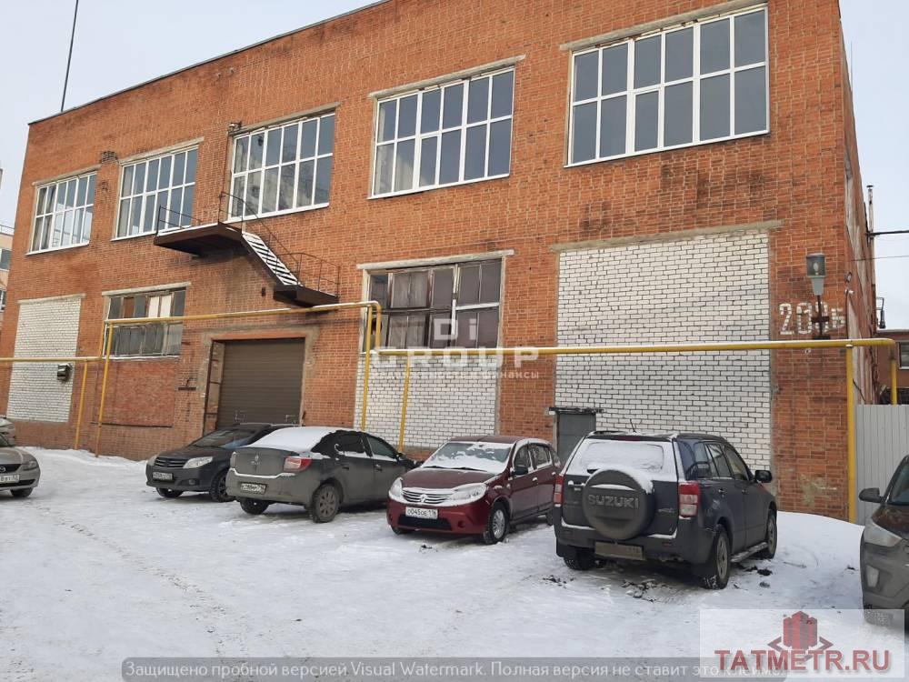 Аренда / Коммерческая / Warehouse, Казань, улица Восстания, 240 000 Сдам в аренду теплый склад в технопарке Химград. — площадь 800, высота потолков 5 метров; — ворота 3,5 на 3 м,... - 1