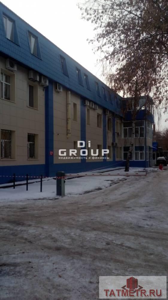 Продажа / Коммерческая / Office, Казань, улица Восстания, 88 000 000 Продаем два первых этажа 1000 кв.м, в трехэтажном бизнес-центре в Московском районе. Общая площадь здания1640 кв.м.,... - 1