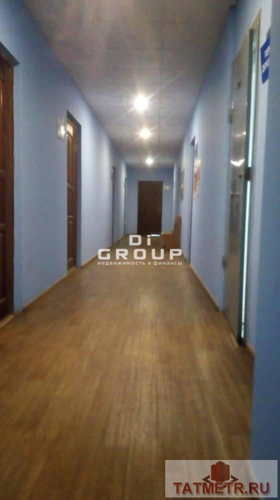 Продажа / Коммерческая / Office, Казань, улица Восстания, 88 000 000 Продаем два первых этажа 1000 кв.м, в трехэтажном бизнес-центре в Московском районе. Общая площадь здания1640 кв.м.,... - 3