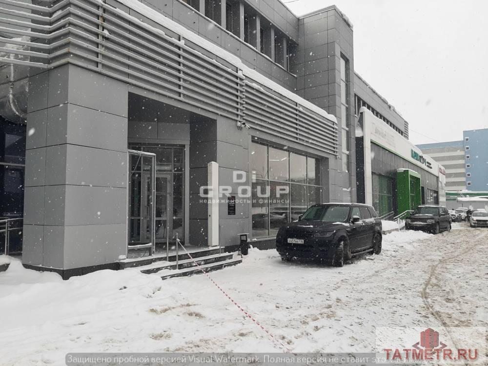 Коммерческая / Аренда / Офисы, Казань, Спартаковская улица, 300 000 Сдается помещение свободного назначения в центре города. — площадь 300 кв.м., первый этаж, первая линия; — отдельный...