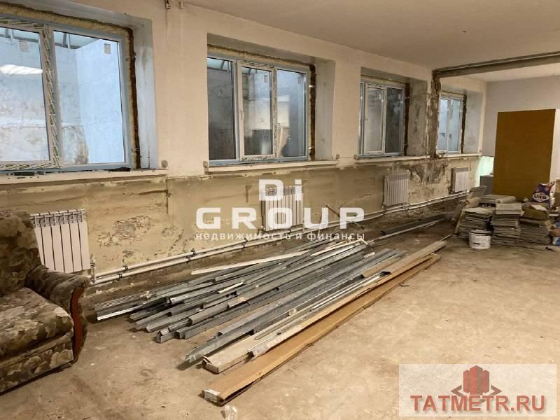 Аренда / Коммерческая / Warehouse, Казань, улица Сафиуллина, 245 000 Сдается складское помещение (цоколь) в отдельно стоящем здании. Есть пандус для разгрузки с воротами. Есть отдельный...