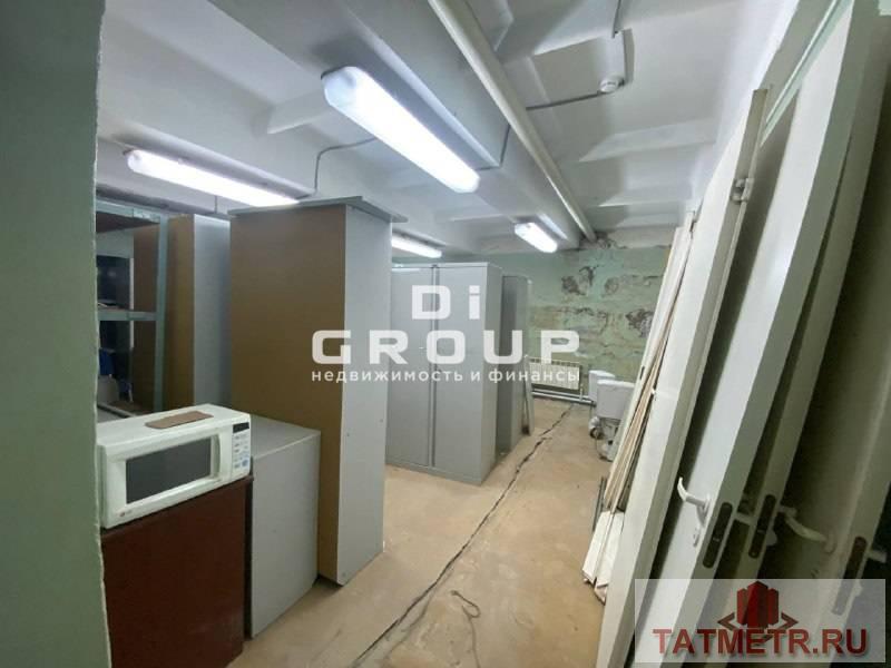 Аренда / Коммерческая / Warehouse, Казань, улица Сафиуллина, 245 000 Сдается складское помещение (цоколь) в отдельно стоящем здании. Есть пандус для разгрузки с воротами. Есть отдельный... - 3