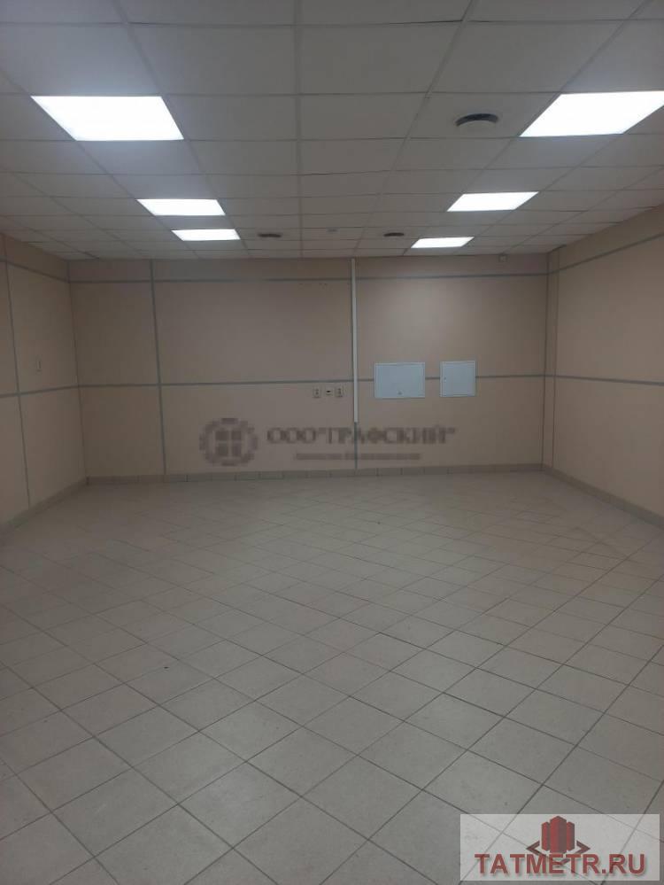 Аренда / Коммерческая / Business, Казань, улица Фатыха Амирхана, 114 300 Сдаю помещение свободного назначения на 1-м этаже офисного здания площадью 127 м/кв. в Ново-Савиновском районе!... - 2