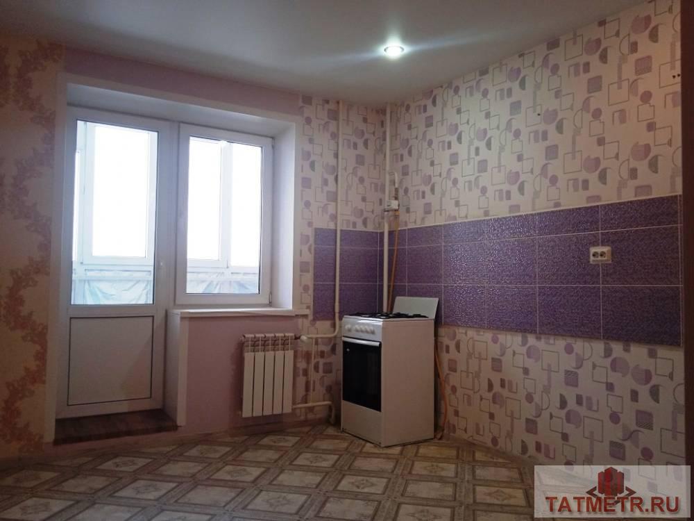 Продажа / Квартиры, Зеленодольск, Первомайская улица, 3 400 000 Продается отличная квартира в центре города Зеленодольск. Квартира светлая, уютная, с хорошим ремонтом, линолеум,... - 2