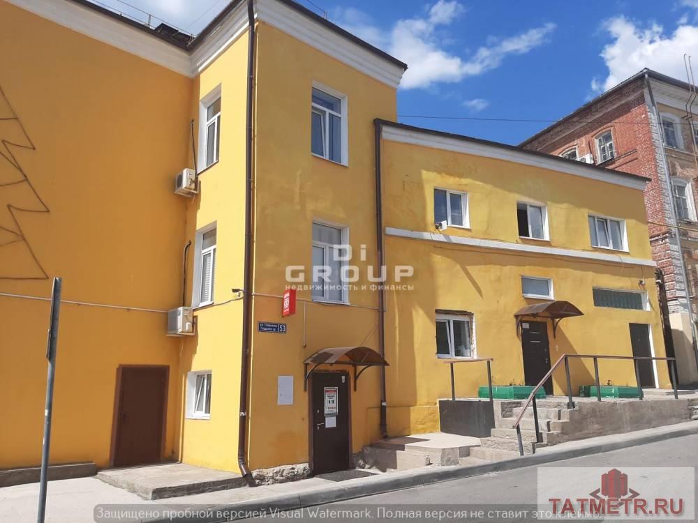 Продажа / Коммерческая / Office, Казань, улица Гладилова, 40 000 000 Продам 3-этажное здание с земельным участком в Кировском районе. — площадь основного здания 616 кв.м., площадь 2-х... - 1