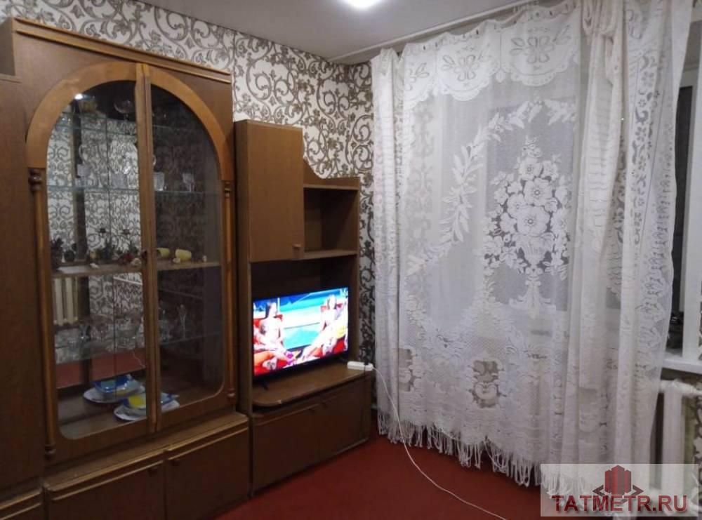 Аренда / Жилая / Квартира, Зеленодольск, Комсомольская улица, 10 000 Сдается отличная квартира в центре города Зеленодольск. В квартире имеется вся необходимая мебель: стенка,...
