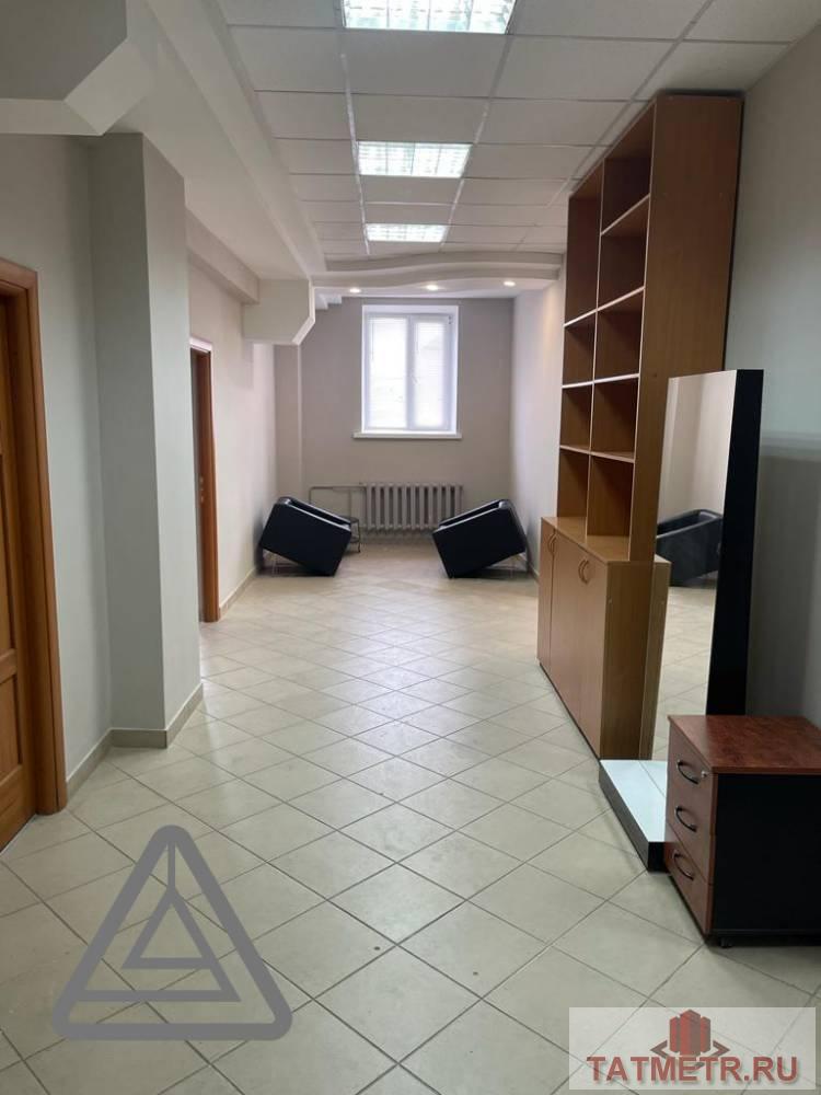 Продается готовый арендный бизнес офисное 208 кв.м + 52 кв.м лестничный проем на 4 этаже помещение по адресу... - 12