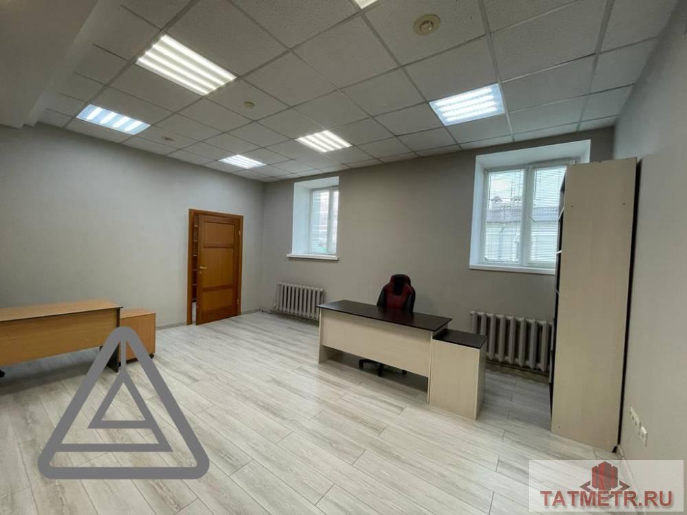 Продается готовый арендный бизнес офисное 208 кв.м + 52 кв.м лестничный проем на 4 этаже помещение по адресу... - 18