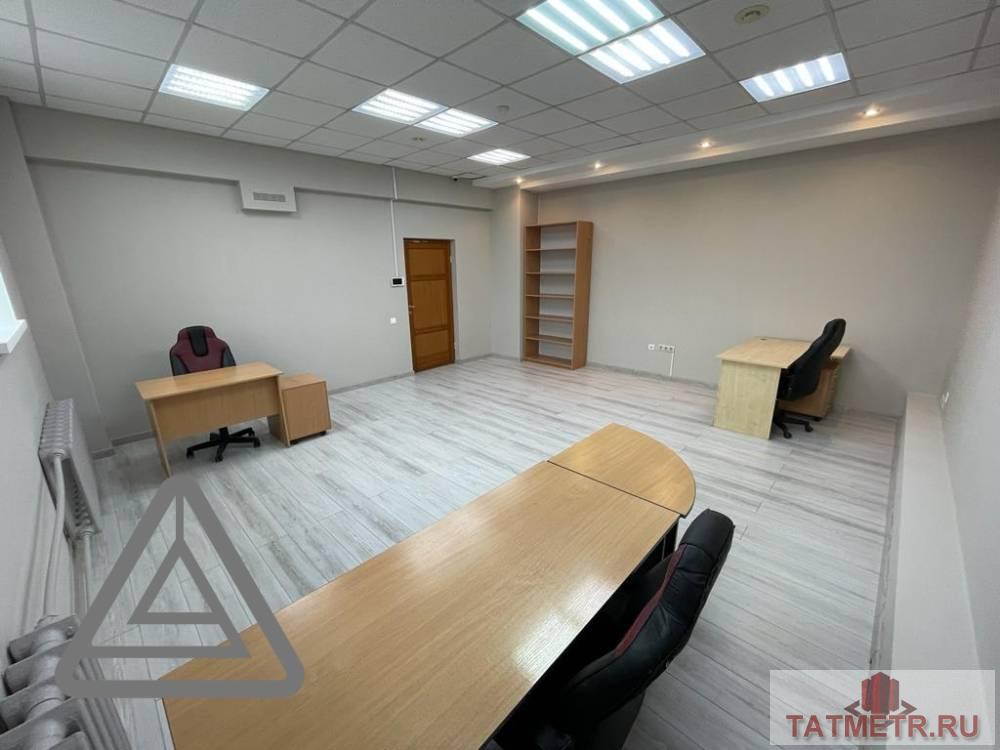 Продается готовый арендный бизнес офисное 208 кв.м + 52 кв.м лестничный проем на 4 этаже помещение по адресу... - 4