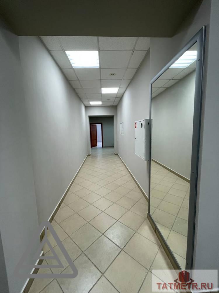 Продается готовый арендный бизнес офисное 208 кв.м + 52 кв.м лестничный проем на 4 этаже помещение по адресу... - 8