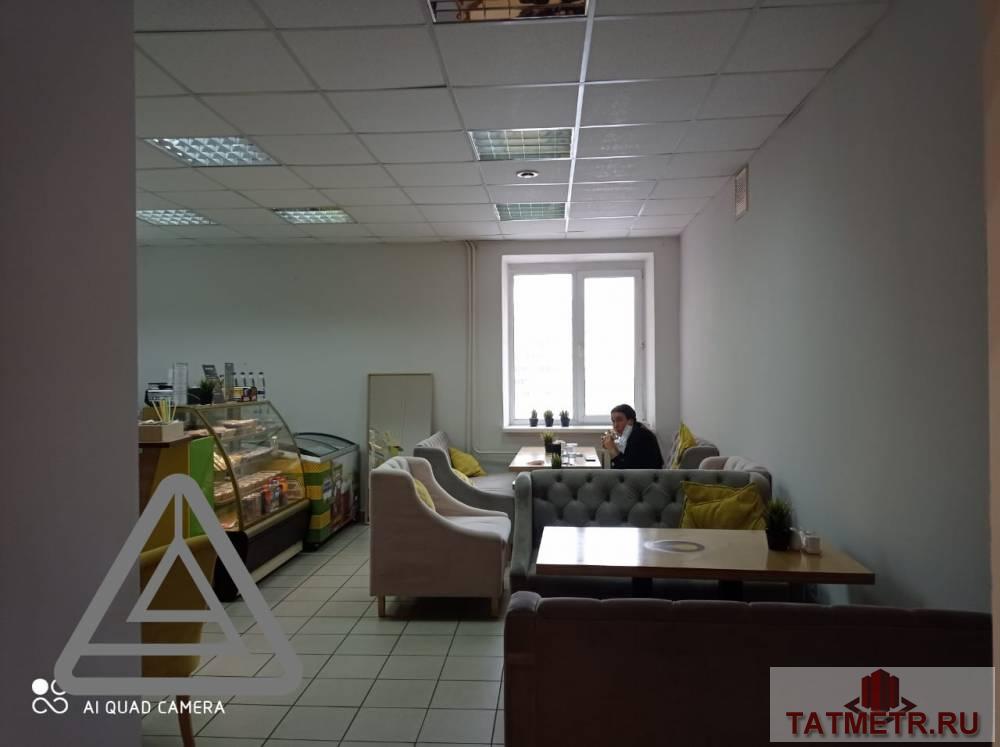 Коммерческая / Аренда / Офисы, Казань, улица Габдуллы Тукая, 46 670 Сдается помещение 71.8 кв.м состоит из комнат 46.2 кв.м + 25.6 квм на 4 этаже по адресу Тукая 58. В хорошем... - 6