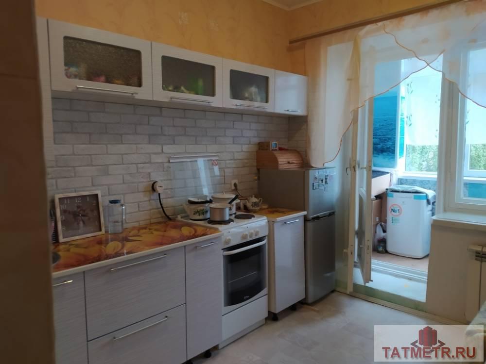 Продажа / Квартиры, пгт. Васильево, Ленина улица, 1 650 000 Продается однокомнатная квартира в пгт. Васильево. Просторная, светлая комната, уютная кухня -мечта хозяйки. Шикарный... - 1